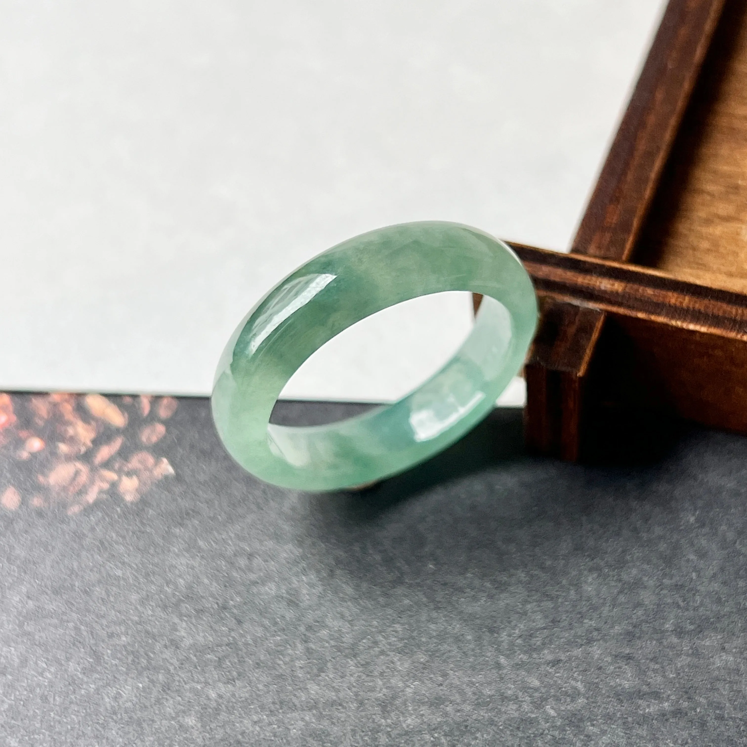 20.3mm A-Grade Natural Bluish Green Jadeite Abacus Ring Band No.220687