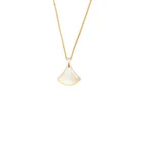 Bvlgari Diva’s Dream Necklace Mother Of Pearl With Diamond Rose Gold