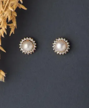 Classic White Stud Pearl Earring