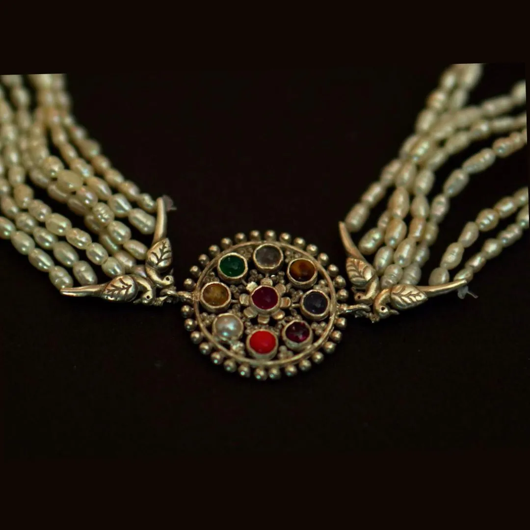 Navratna Choker