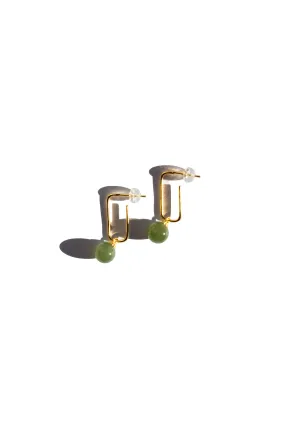 Pin — Green jade bead gold earrings