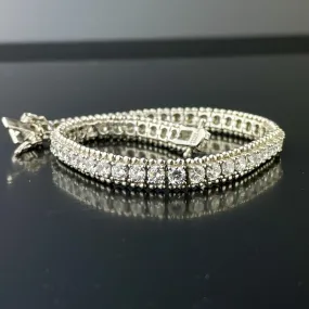 Elegant Silver Crystal CZ Tennis Bracelet with Sparkling Cubic Zirconia